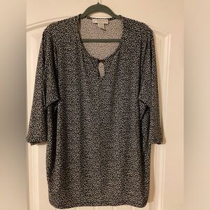 Women’s Sage Harbor STRETCH Brand Black and White Blouse 2X